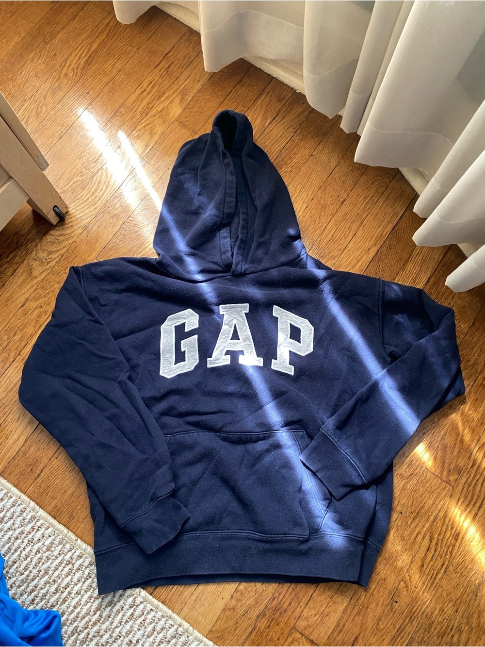GAP hoodie